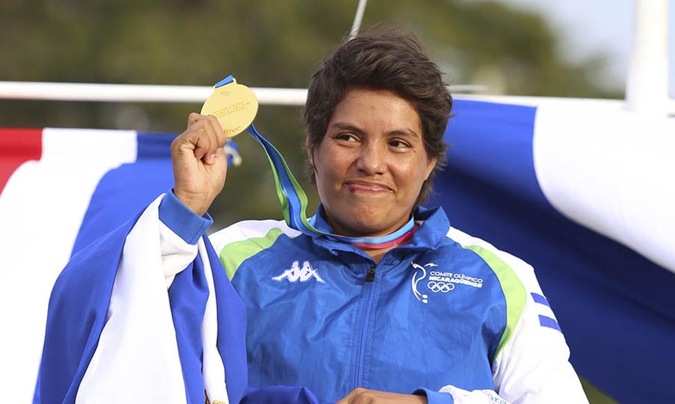 Dalila Rugama y su medalla de oro en los Juegos Centroamericanos Managua 2017.