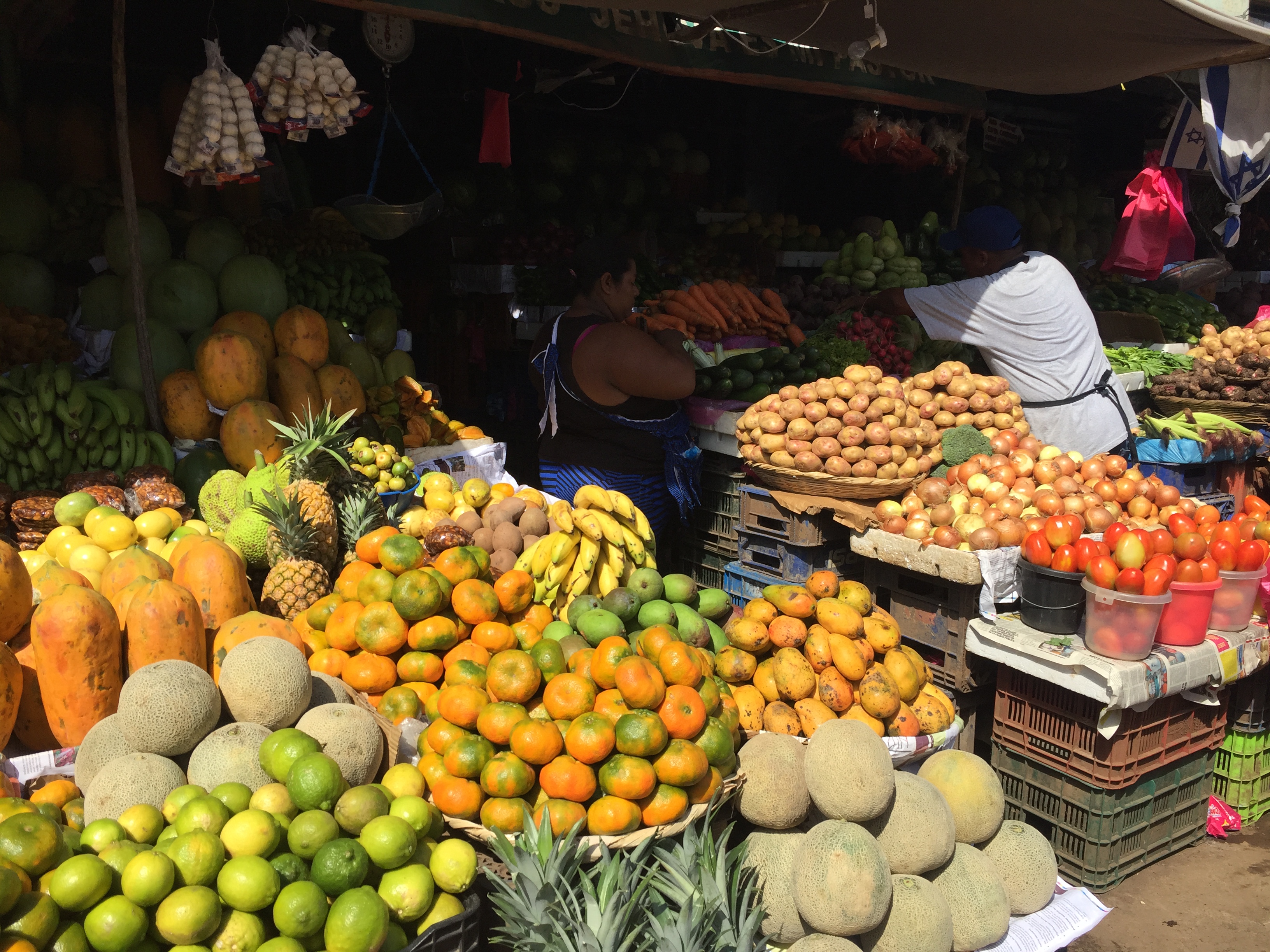 Venta de frutas en el Mercado Mayoreo / Foto: Margin Pozo