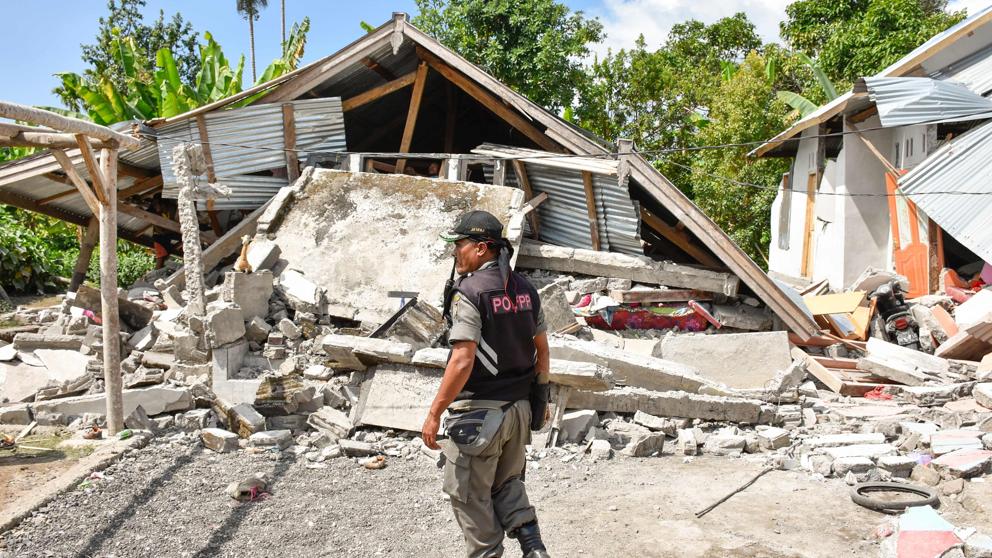 Estragos que dejó el terremoto de 6.4 grados en Lombok, Indonesia. Foto: La Vanguardia