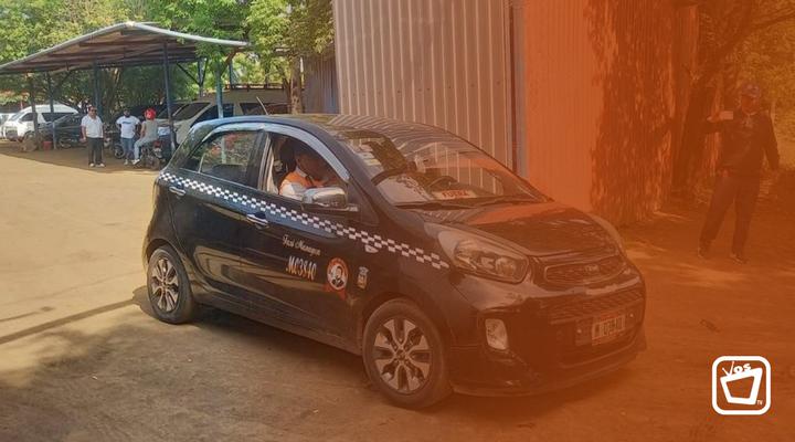 Irtramma retiene taxi tras denuncia de conducta inapropiada