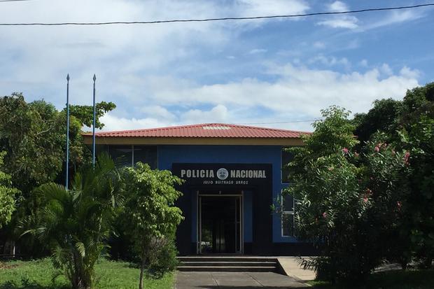 Policías son quienes más violentan a trabajadoras sexuales, según estudio
