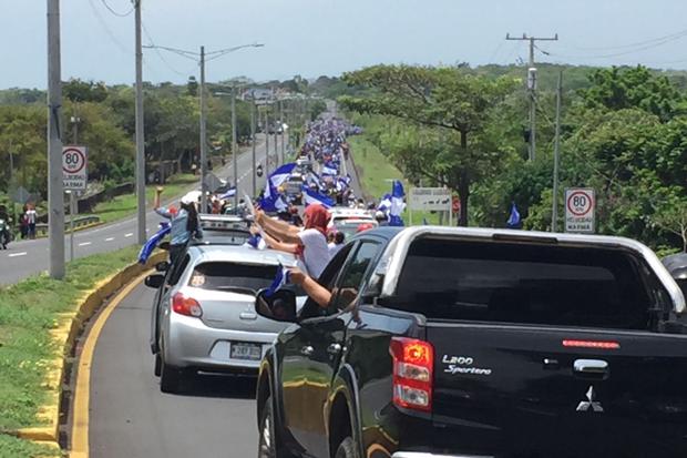 Caravana por la paz para Monimbó