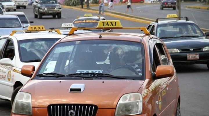 Denuncian “delincuentes infiltrados” entre taxistas de Nicaragua