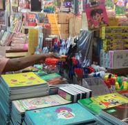 Los tramos de los diferentes mercados de Managua ya ofrecen los útiles escolares para el año lectivo 2018.