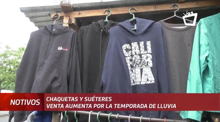 Aumenta la venta de chaquetas y suéteres por la temporada de lluvia