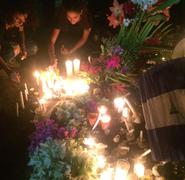 Nicaragüenes rindieron tributo a estudiantes fallecidos durante las protestas de abril.
