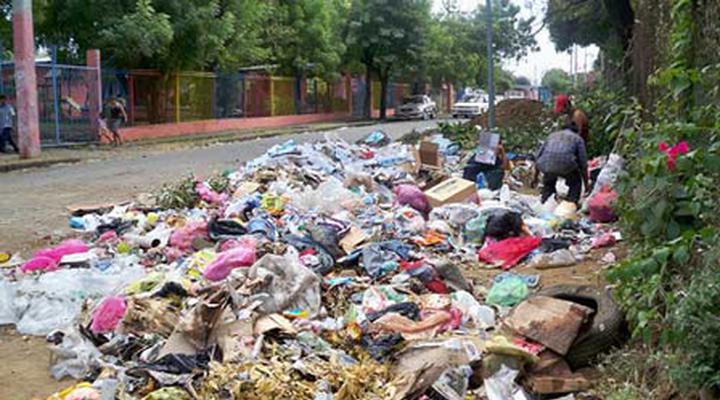 Pobladores demandan aplicación de la ley ante basureros ilegales