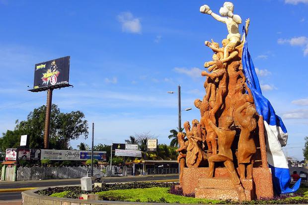 Cierre de vías en Managua por el Repliegue