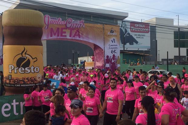 Más de 7 mil nicaragüenses se sumaron en apoyo a las mujeres con cáncer ﻿
