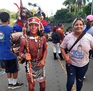 Cientos de promesantes acompañan la imagen de Santo Domingo este primero de agosto hacia su morada en Managua, en la parroquia Santo Domingo.