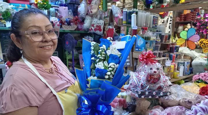 La historia de Ivania Estrada, una de las floristas más populares del Huembes