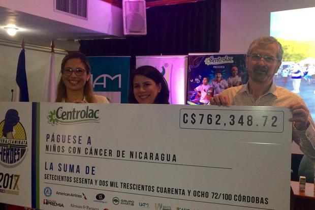 Centrolac entrega importante donativo para niñez con cáncer