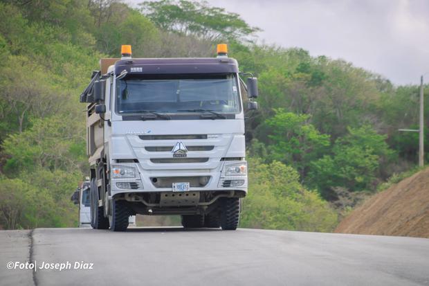 Avanza construcción de la carretera Costanera