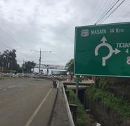 Paso cerrado en el kilómetro 13 de la carretera a Masaya, vía que conduce hacia la entrada al municipio de Ticuantepe. Foto: Margin Pozo.