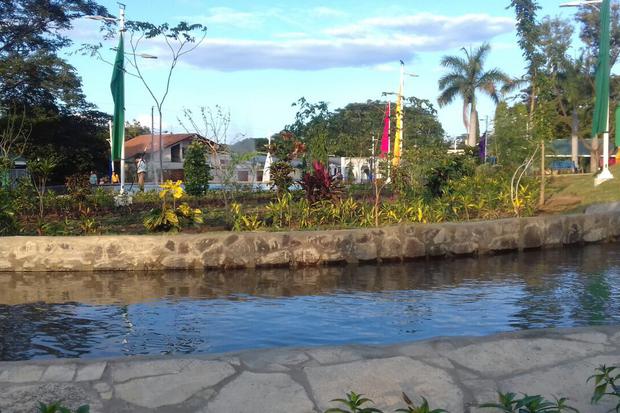 Familias de Managua visitan este nuevo centro de recreación