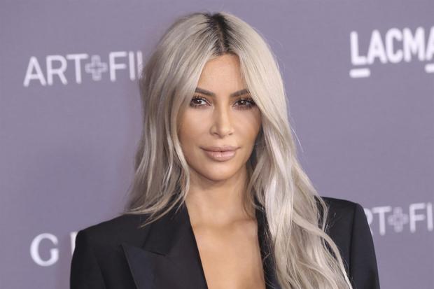 Kim Kardashian lanza una aplicación llamada "Craze Screenshop"