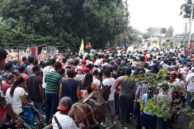 Santo Domingo de Guzmán baja a su templo en Managua