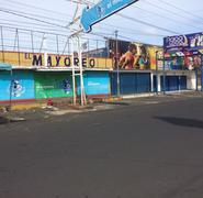 Comercios cerrados en el Mercado Oriental, el más grande de Centroamérica, durante la jornada de paro nacional en Nicaragua. Foto: Walkiria Chavarría.