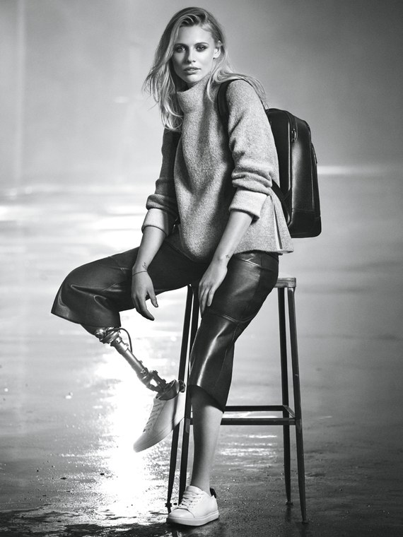 Modelo estadounidense Lauren Wasser. Foto: @Vogue