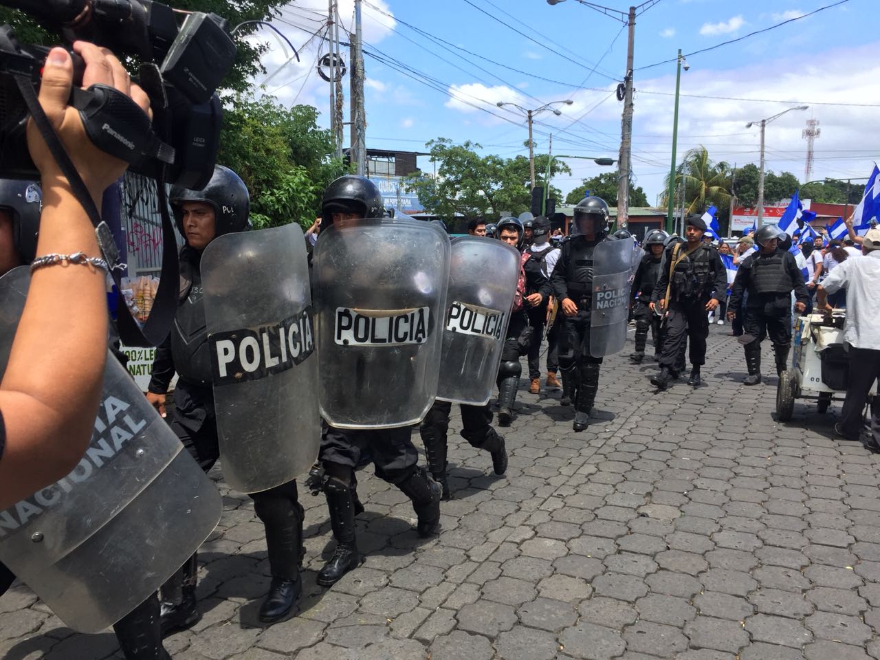 El asedio de agentes policiales impidió la realización de la actividad. Foto Archivo.