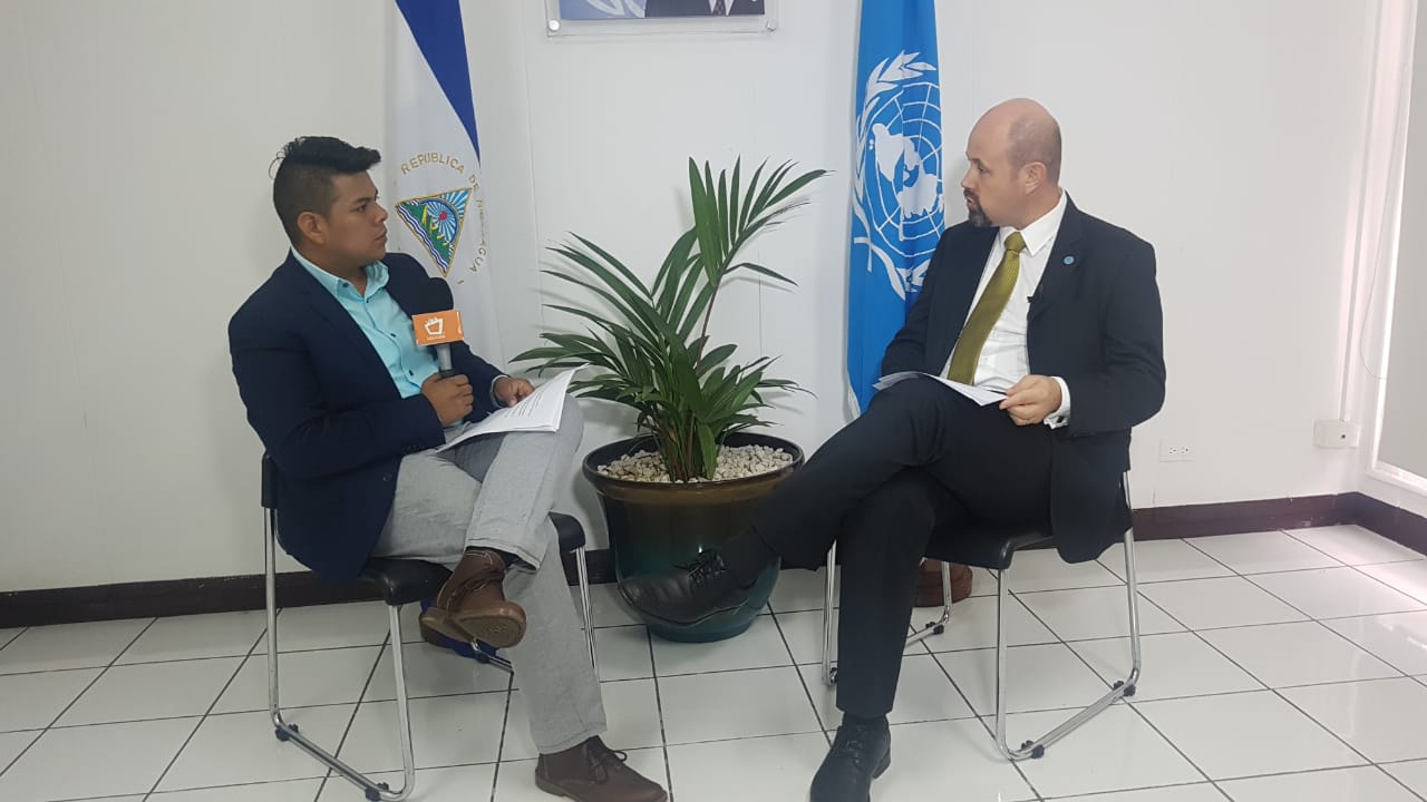 Iván León, representante de la FAO en Nicaragua, durante la entrevista con VosTV.