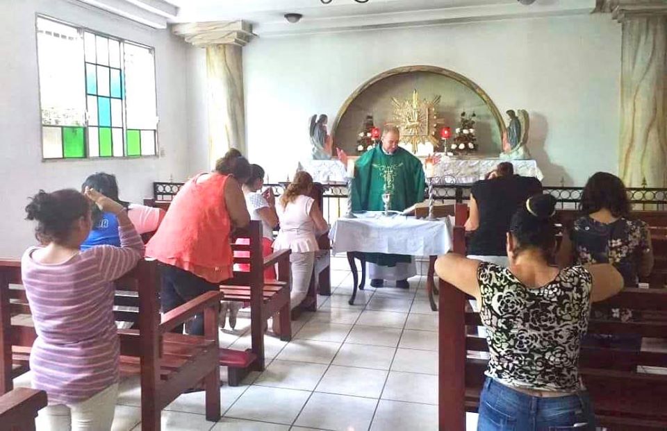 La Policía mantiene asesinada desde hace una semana la iglesia San Miguel / Cortesía