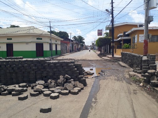 Barricadas en León. Foto QHubo.