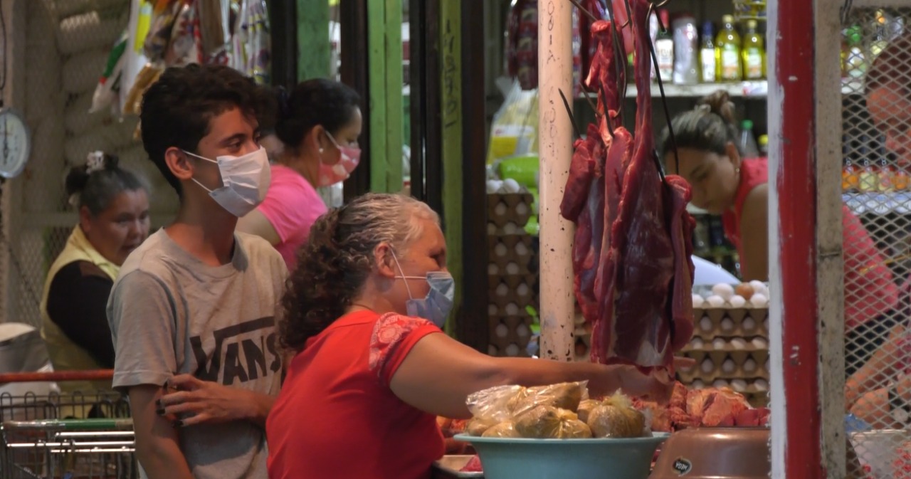 Mercado Roberto Huembes / Walkiria Chavarría.