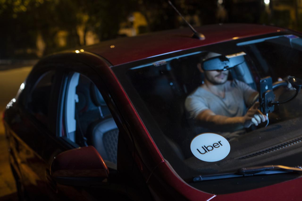 Sector taxi se niega a ingreso de Uber al país / Cortesía