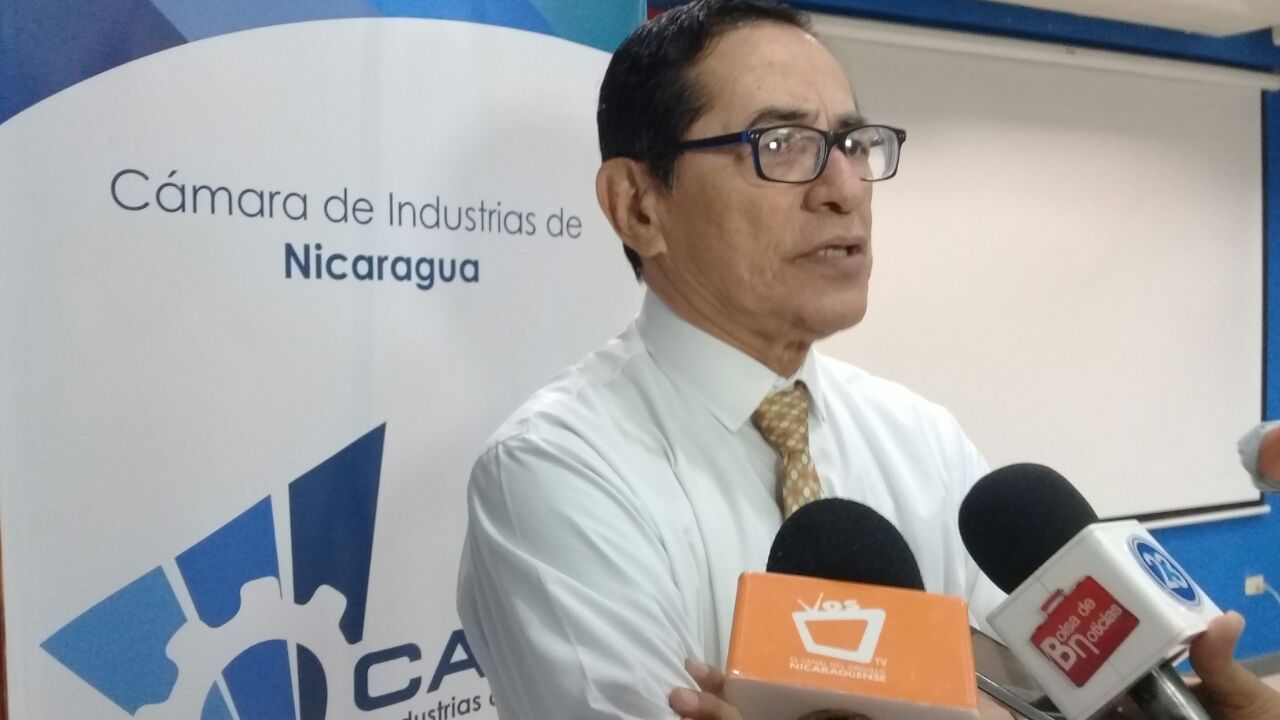 Manuel Ruiz, experto en temas de seguridad social en Nicaragua. Foto: Héctor Rosales