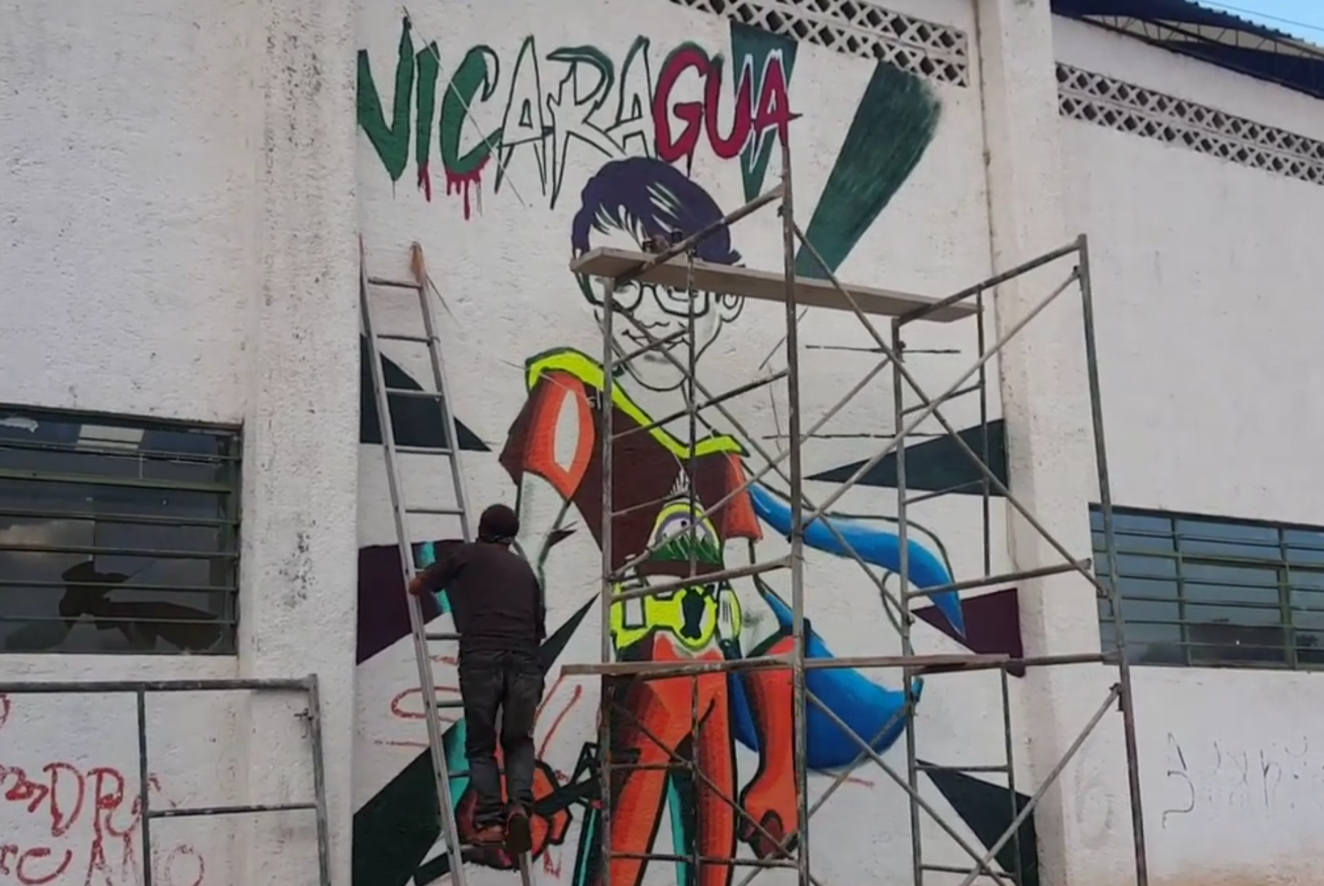 Imagen tomada del video en que se muestra la creación de un mural en México, en solidaridad con Nicaragua.