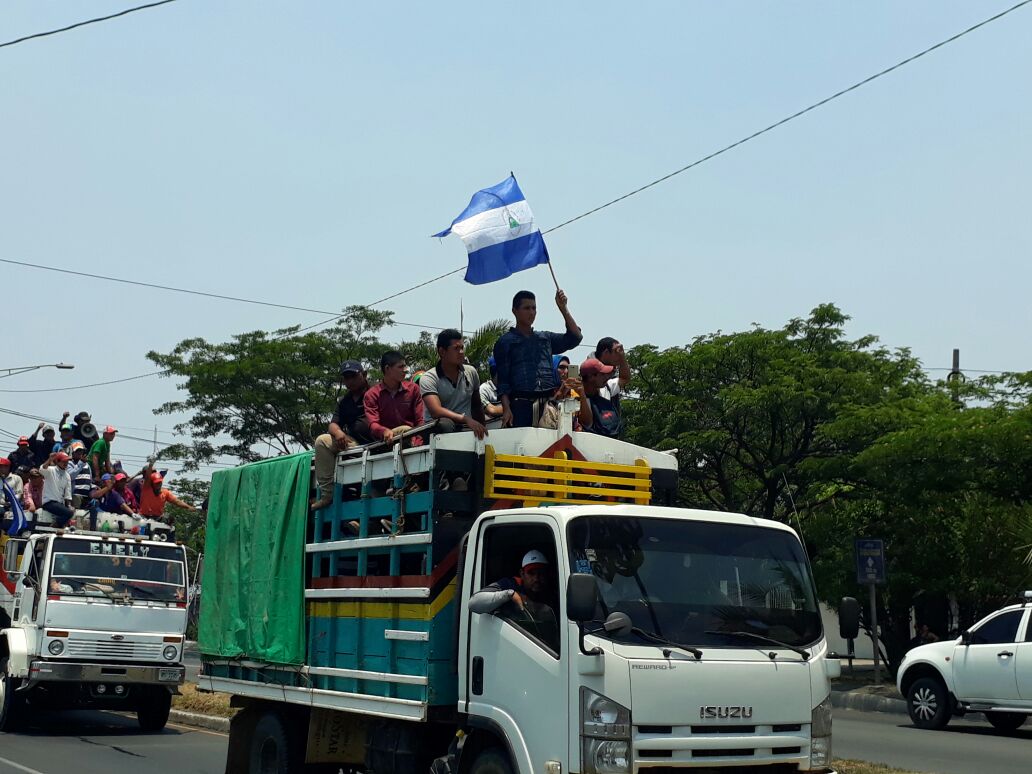 Entrada de la caravana campesina a Managua.