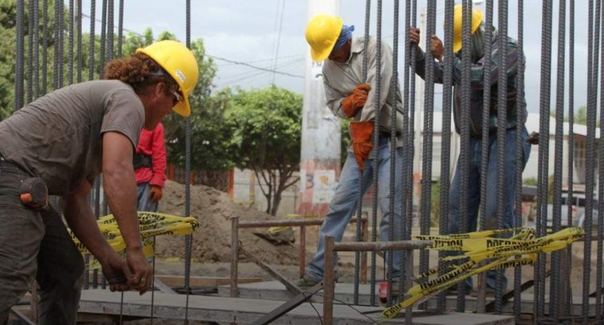Unas 20 mil personas han perdido sus empleos debido a la automatización de las empresas / Archivo