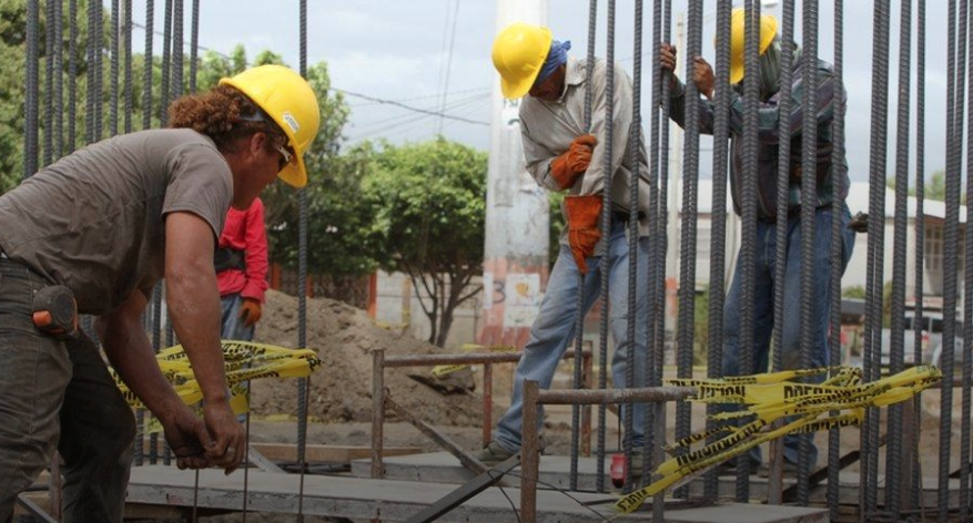 Unas 20 mil personas han perdido sus empleos debido a la automatización de las empresas  / Archivo