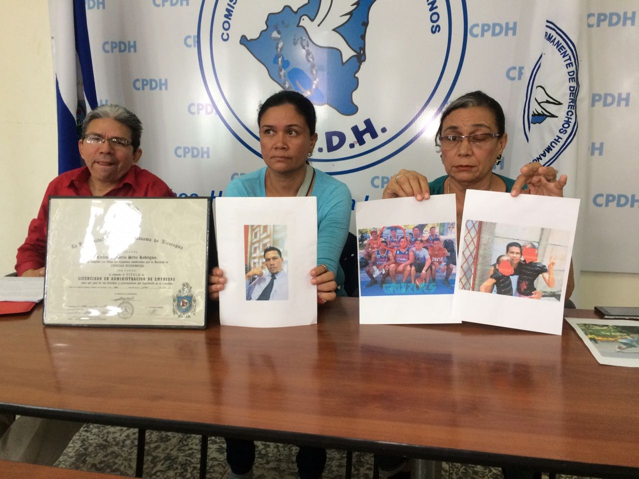 Familiares de Carlos Humberto Silva. Foto: Walkiria Chavarría