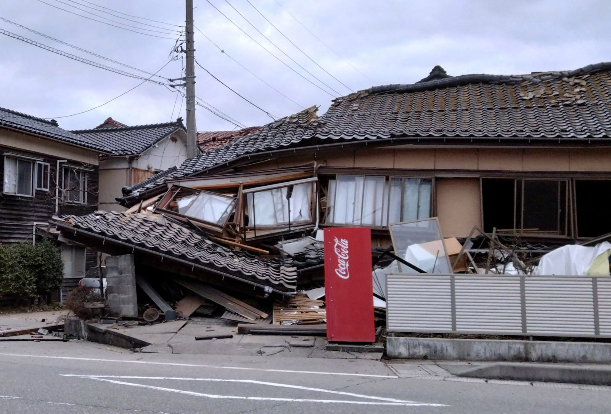 El fuerte terremoto de 7,4 grados ocurrió en la prefectura de Ishikawa, situada en el centro de la isla de Honshu./Tomada de redes