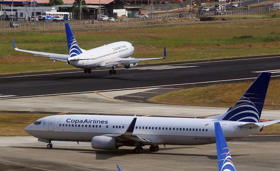 Fotografía de archivo donde se ven aviones de la aerolínea Copa Airlines. /EFE