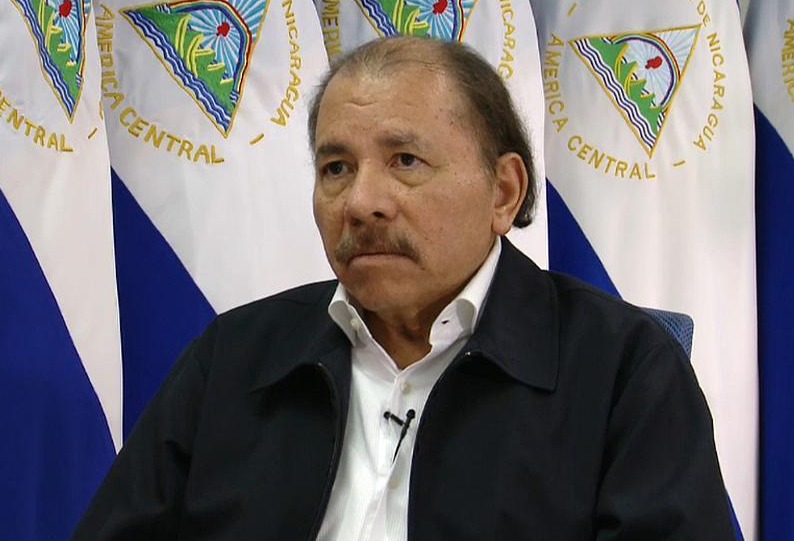 El presidente de Nicaragua, Daniel Ortega, durante su entrevista con Óscar Valero de Euronews.