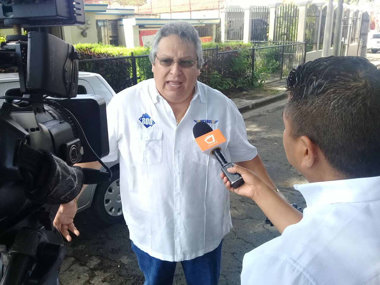 Enrique Quiñonez, presidente de la Cámara de Transporte Turístico. Foto: Héctor Rosales