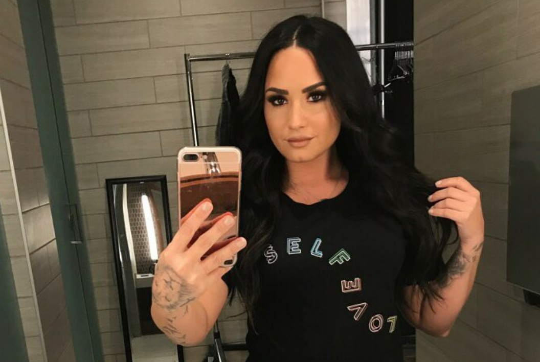 Demi Lovato ha compartido con sus seguidores su dura batalla contra las adicciones.