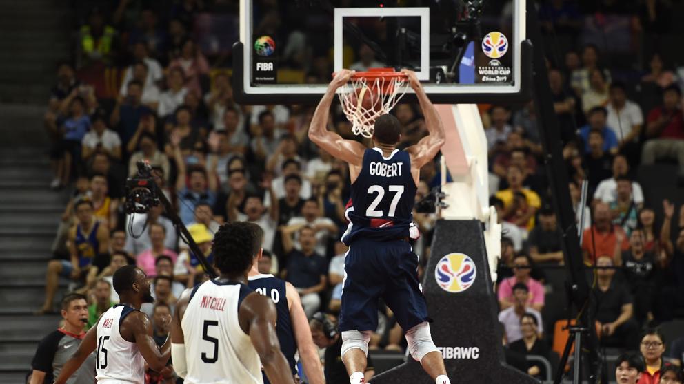 Gobert con la clavada espectacular ante los Estados Unidos 