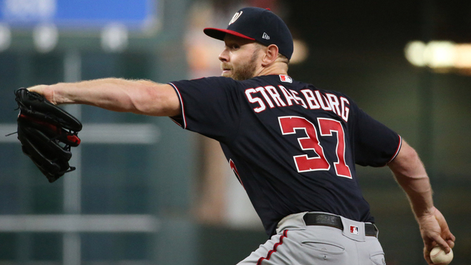 Strasburg con marca de 5-0 en la postemporada 