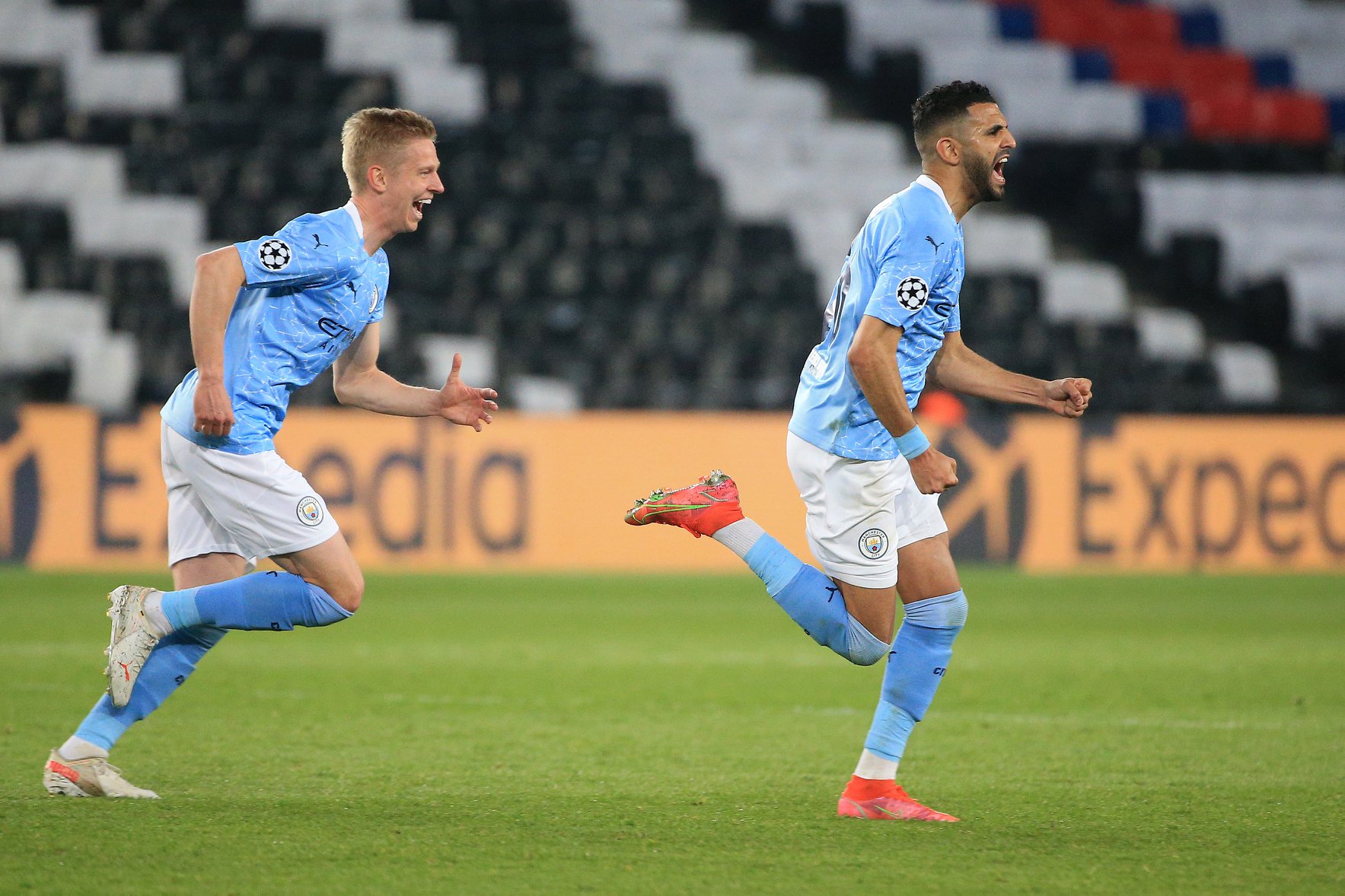 Jugadores del Manchester City celebran la victoria sobre PSG