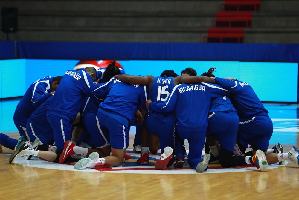 Selección de Nicaragua celebra histórico triunfo sobre Paraguay