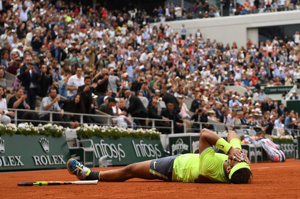 En el polvo de arcilla luego de su título 12 en el abierto de Roland Garros.