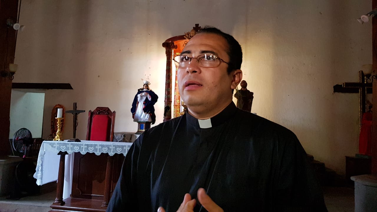 El padre Víctor Morales informó sobre el proceso de liberación de los presos en León. 