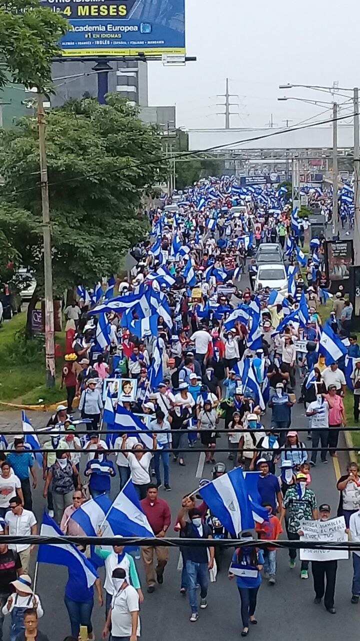 Marcha de ciudadanos autoconvocados en Managua. Foto: Héctor Rosales