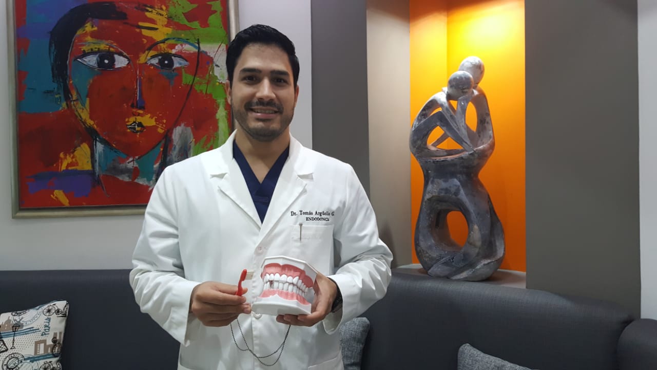 Doctor Thomas Argüello de la Clínica Odontocare