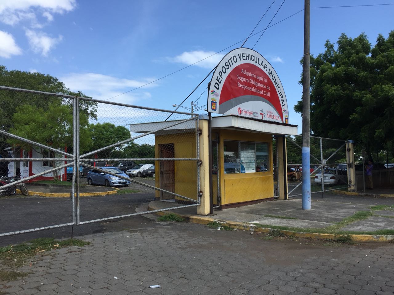 Fachada del depósito vehicular en Managua. Foto: Gerall Chávez