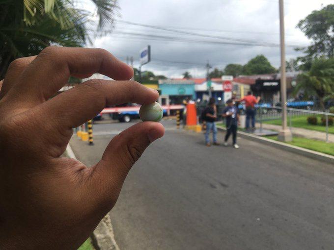 Policía Nacional lanzó chibolas a quienes protestaban